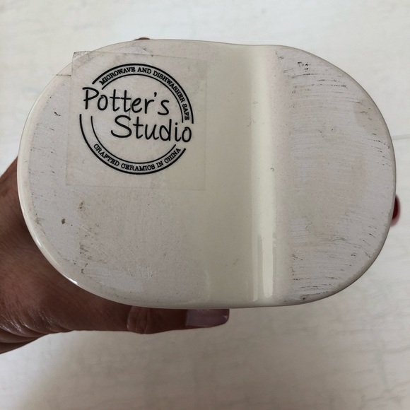 Potter’s Studio Tree Farm Christmas Mug with Red Truck and Novelty Tree Insert - Picture 8 of 8